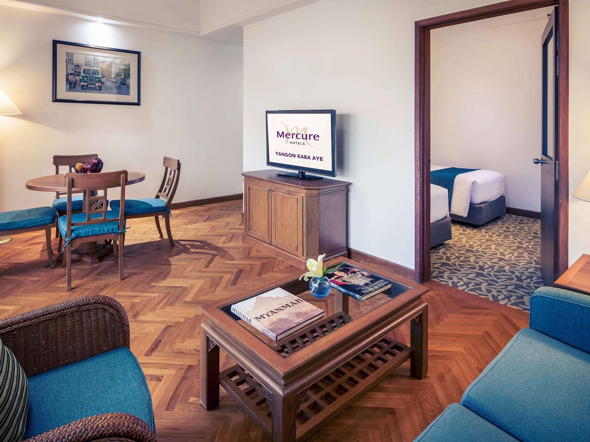 Mercure Yangon Kaba Aye Exteriér fotografie